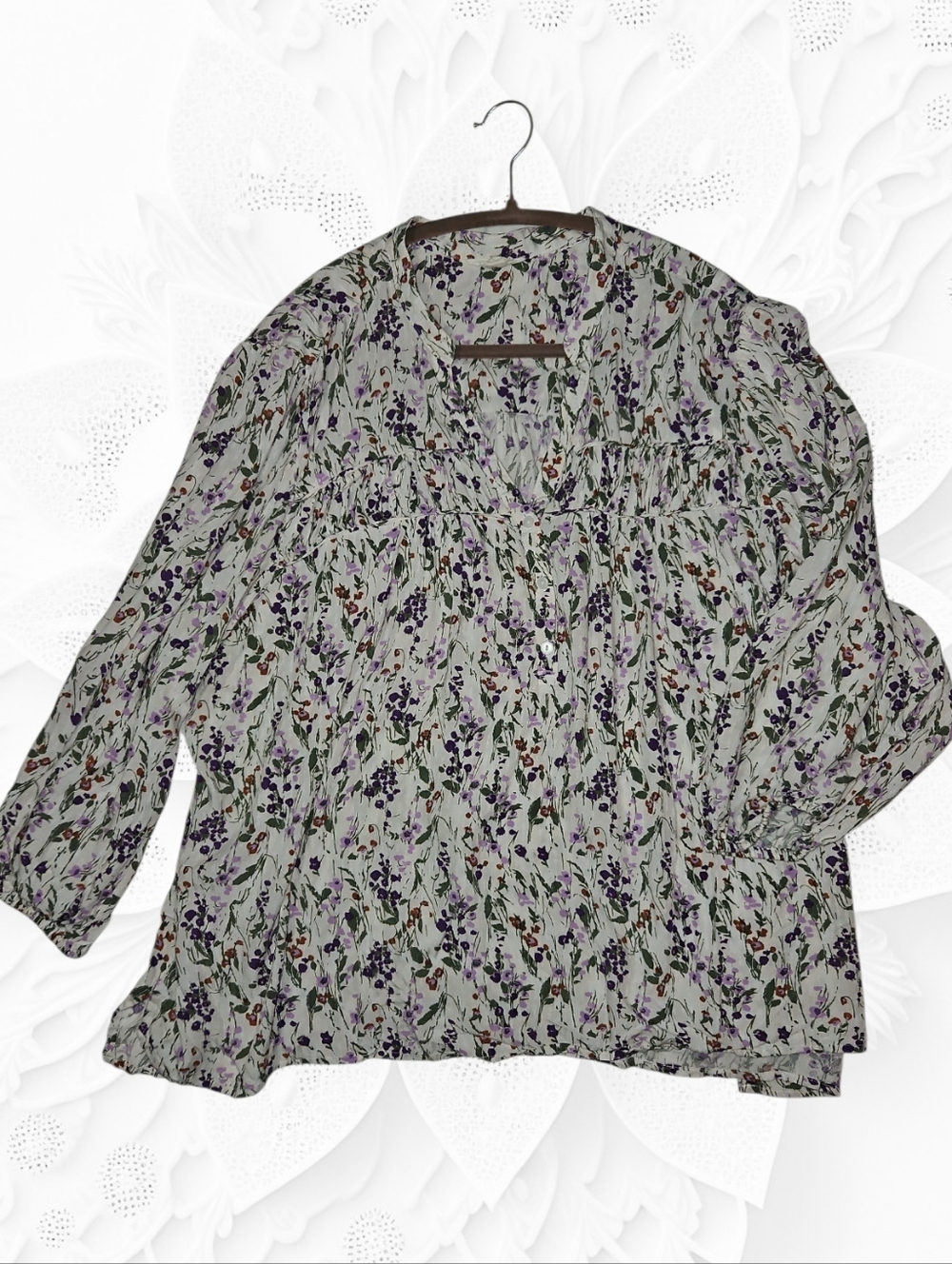 Caslon White Floral Button-Top Casual Blouse with Purple & Green Print